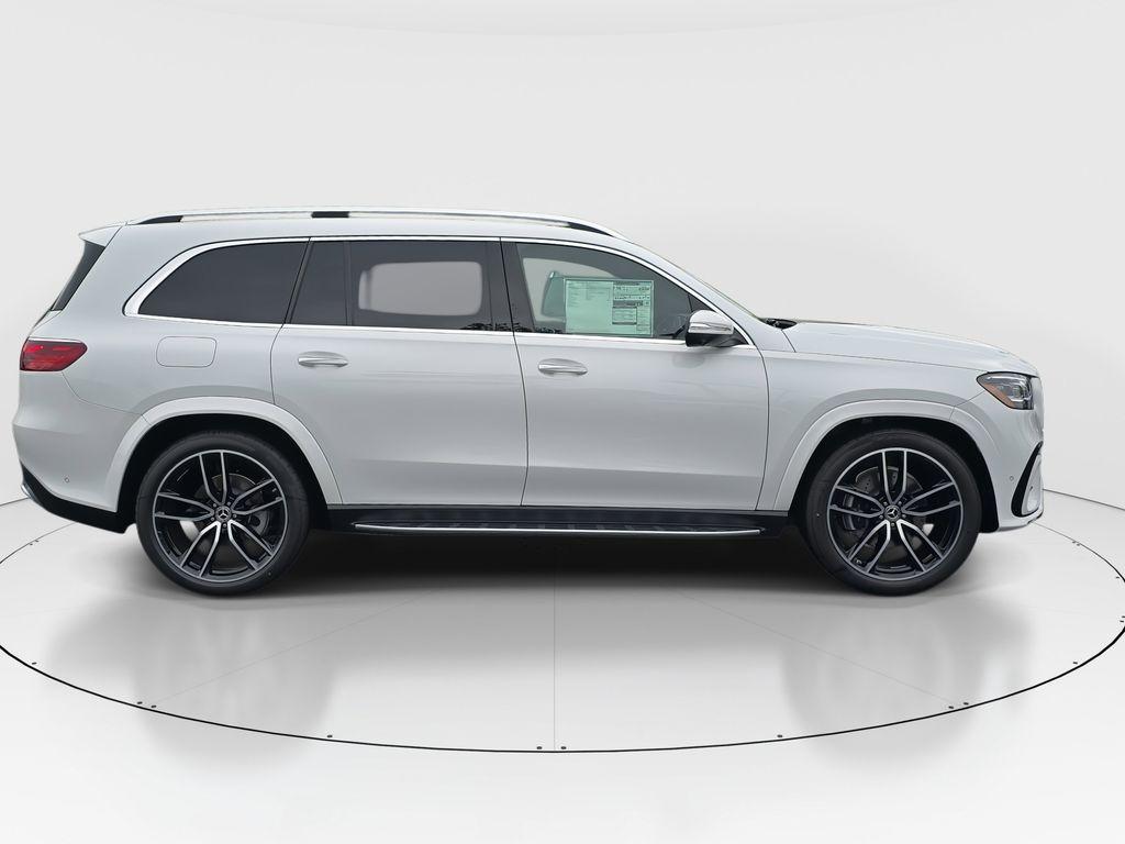 new 2025 Mercedes-Benz GLS 580 car, priced at $120,865