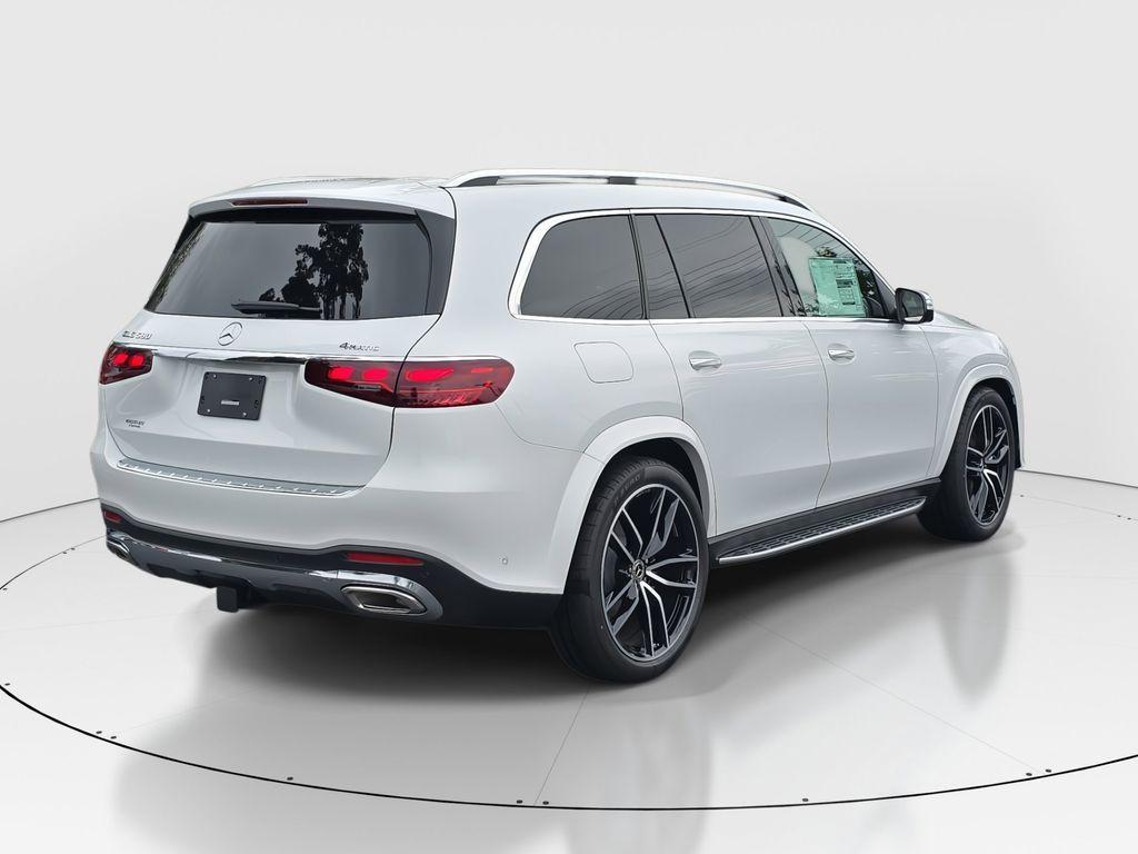 new 2025 Mercedes-Benz GLS 580 car, priced at $120,865