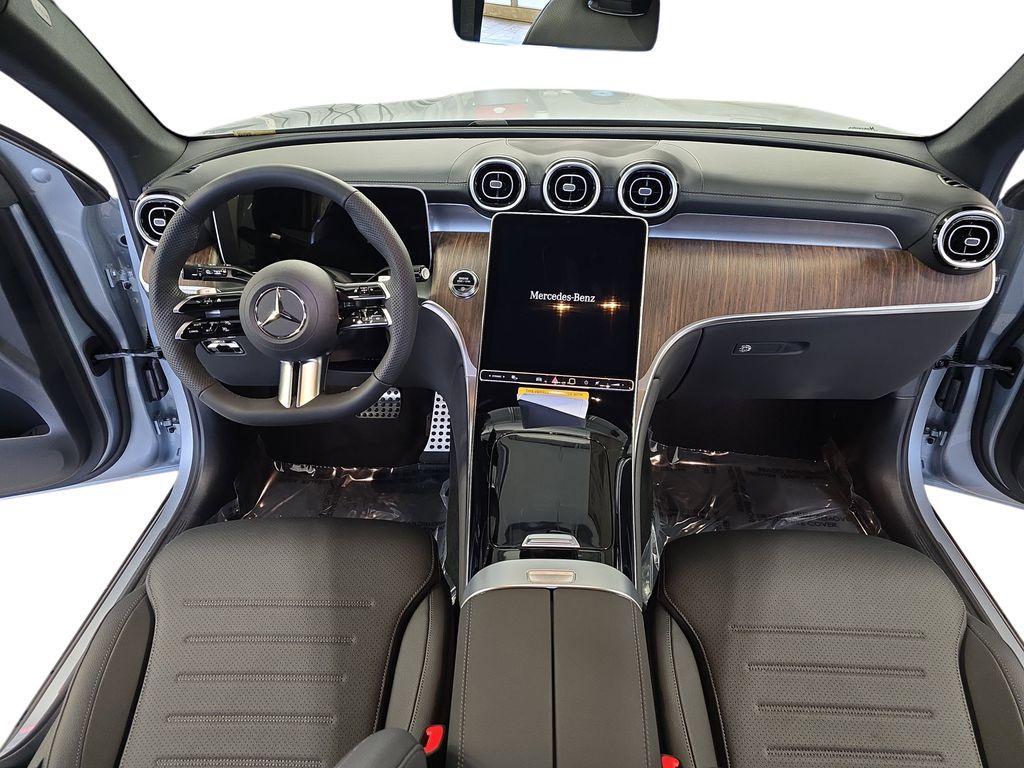 new 2026 Mercedes-Benz GLC 300 car, priced at $60,750