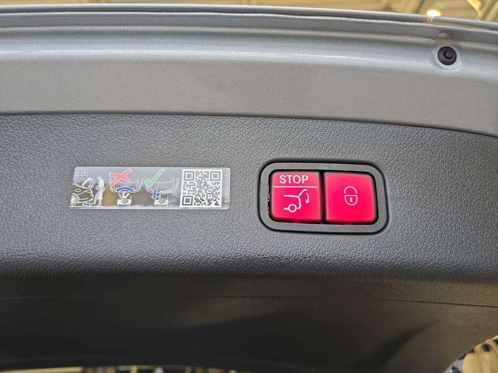 new 2026 Mercedes-Benz GLC 300 car, priced at $60,750