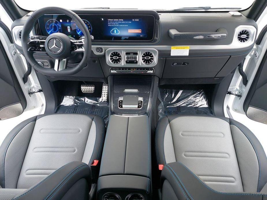 new 2025 Mercedes-Benz G-Class car, priced at $188,100