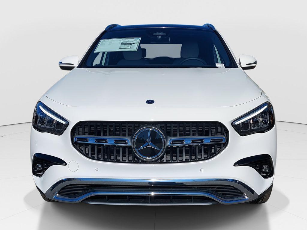 new 2025 Mercedes-Benz GLA 250 car, priced at $48,590