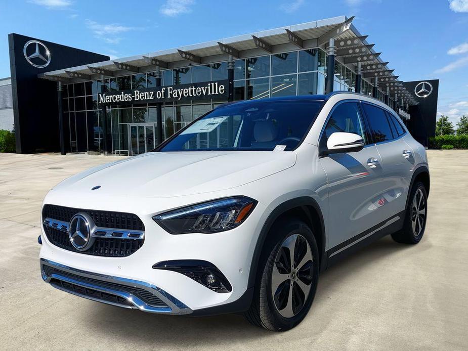 new 2025 Mercedes-Benz GLA 250 car, priced at $48,590