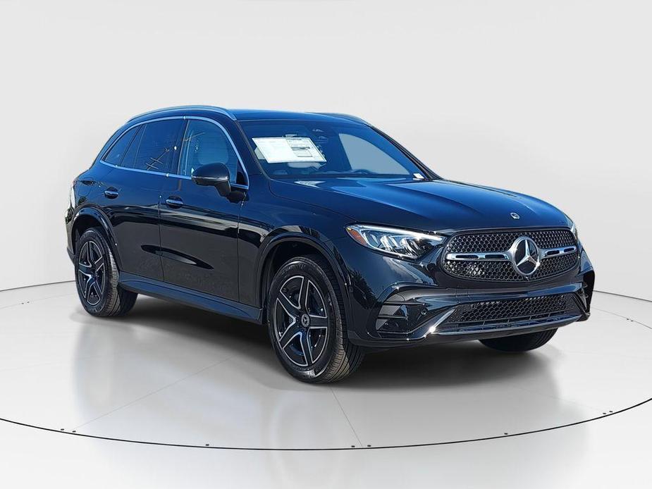 new 2024 Mercedes-Benz GLC 300 car, priced at $58,335