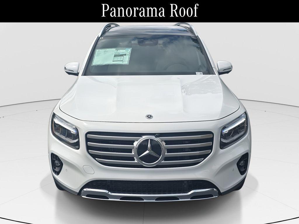 used 2025 Mercedes-Benz GLB 250 car, priced at $49,580