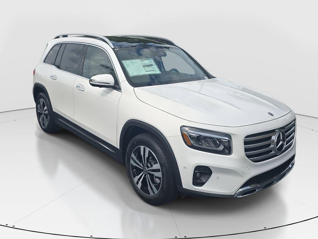 new 2025 Mercedes-Benz GLB 250 car, priced at $49,580