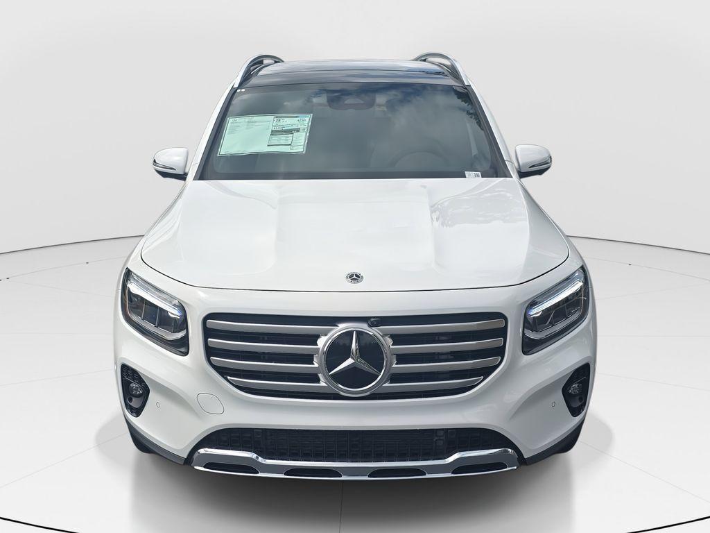 new 2025 Mercedes-Benz GLB 250 car, priced at $49,580