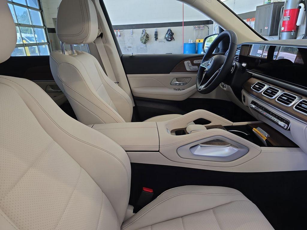 new 2025 Mercedes-Benz GLE 350 car, priced at $74,215
