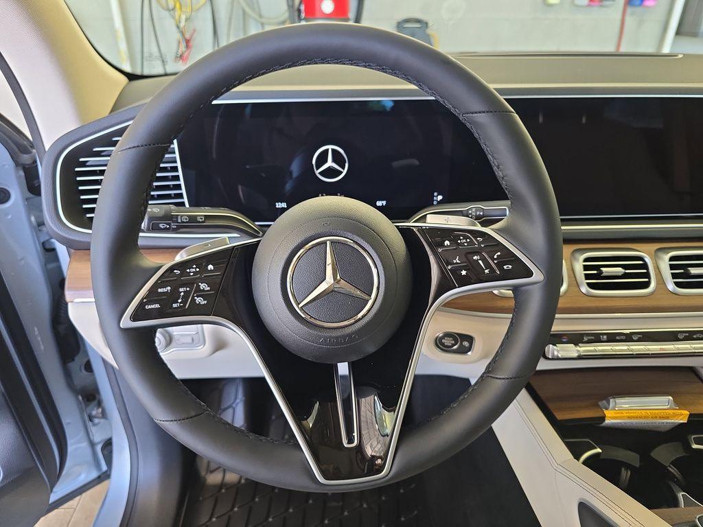 new 2025 Mercedes-Benz GLE 350 car, priced at $74,215