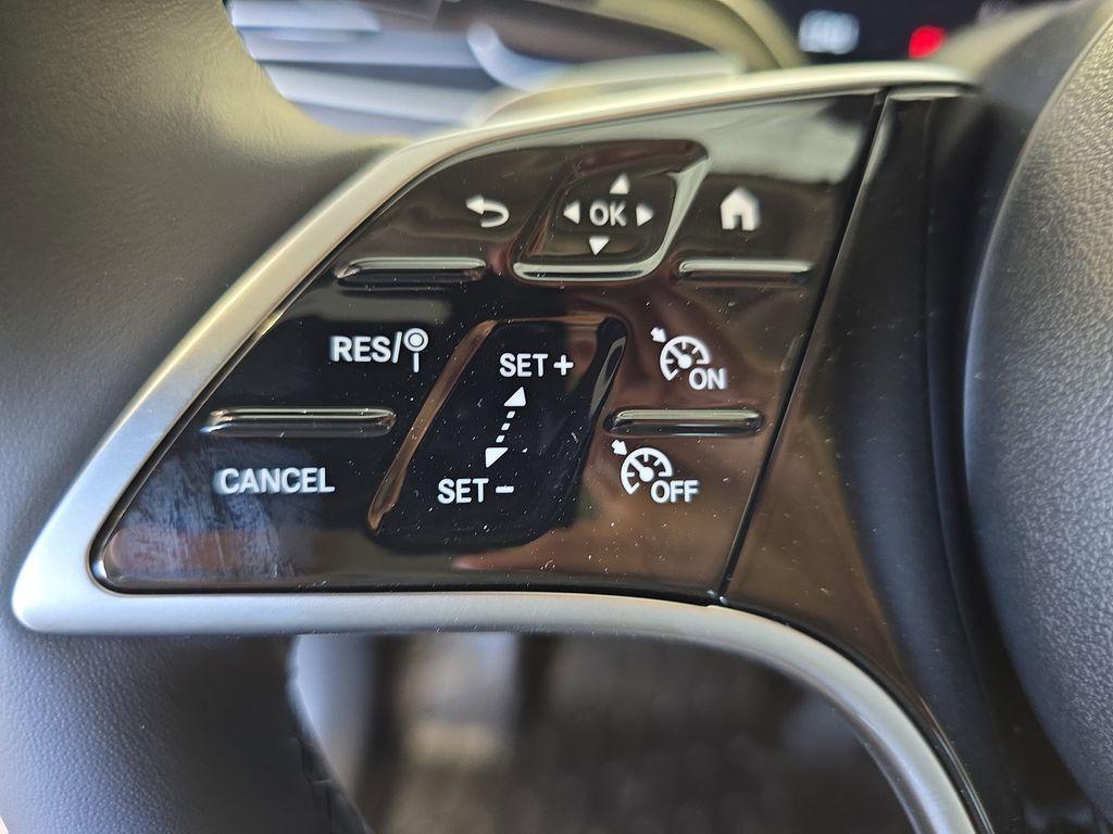 new 2025 Mercedes-Benz GLE 350 car, priced at $74,215