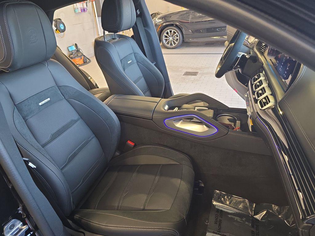 new 2025 Mercedes-Benz AMG GLE 53 car, priced at $100,560