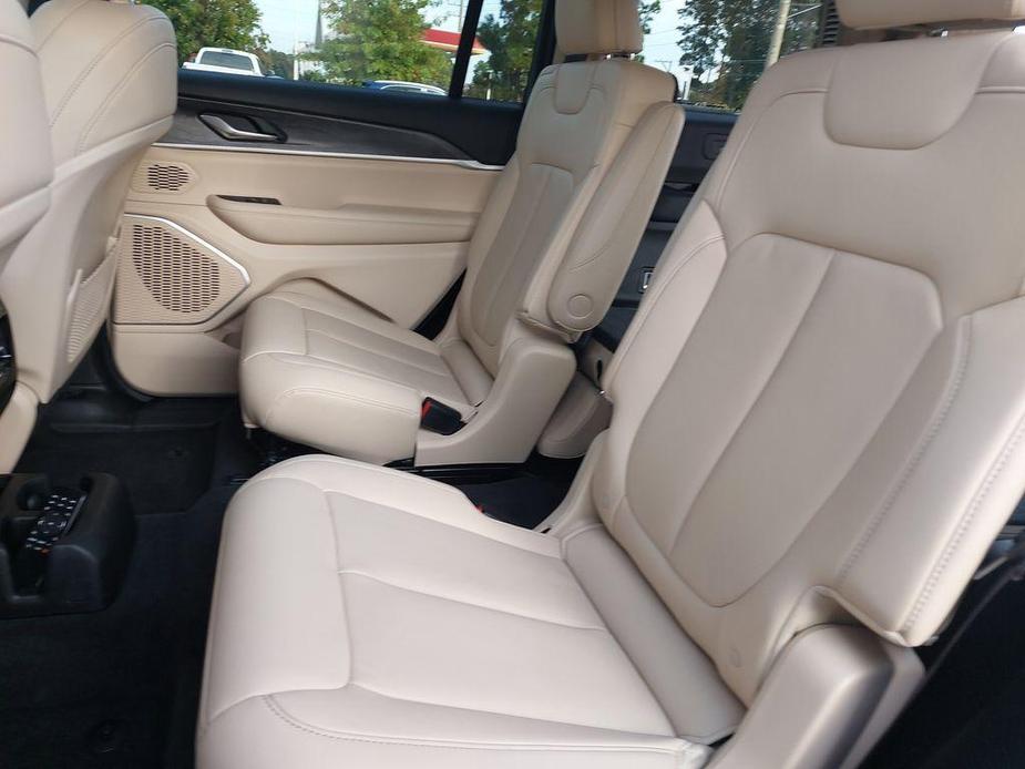 used 2021 Jeep Grand Cherokee L car, priced at $32,800