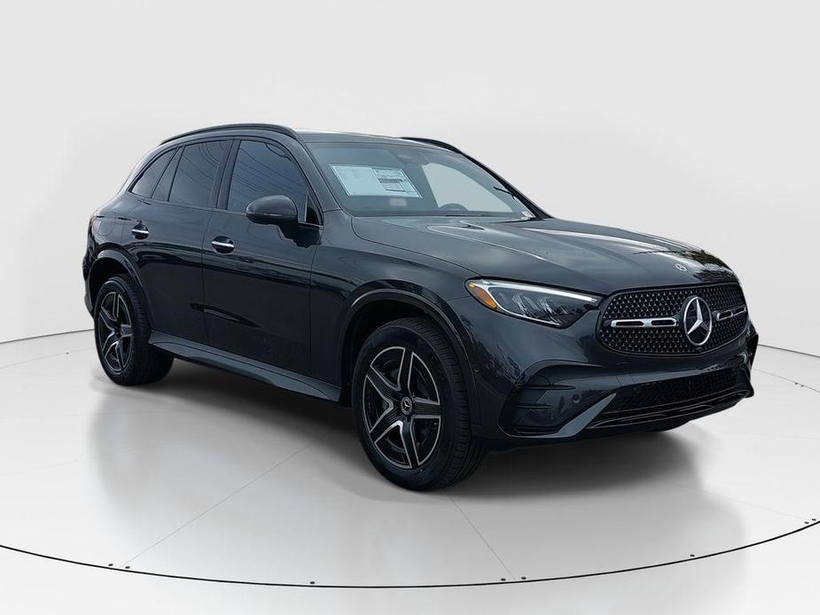 new 2025 Mercedes-Benz GLC 300 car, priced at $60,785