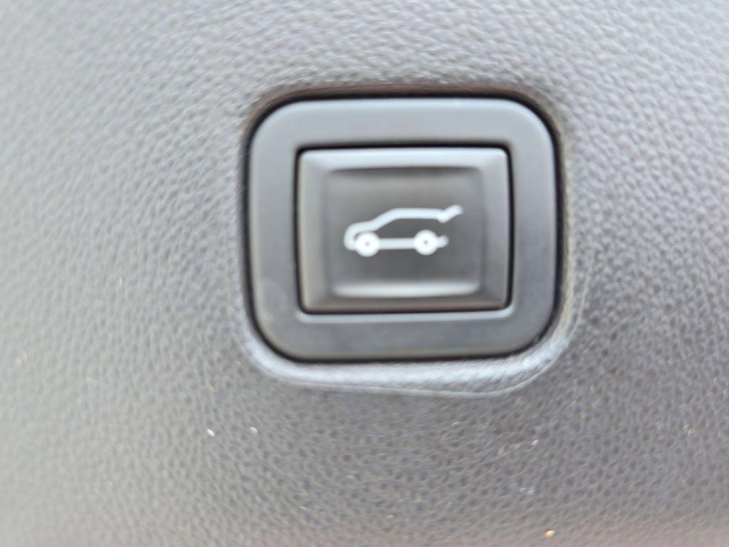 used 2021 Chevrolet Blazer car, priced at $26,921