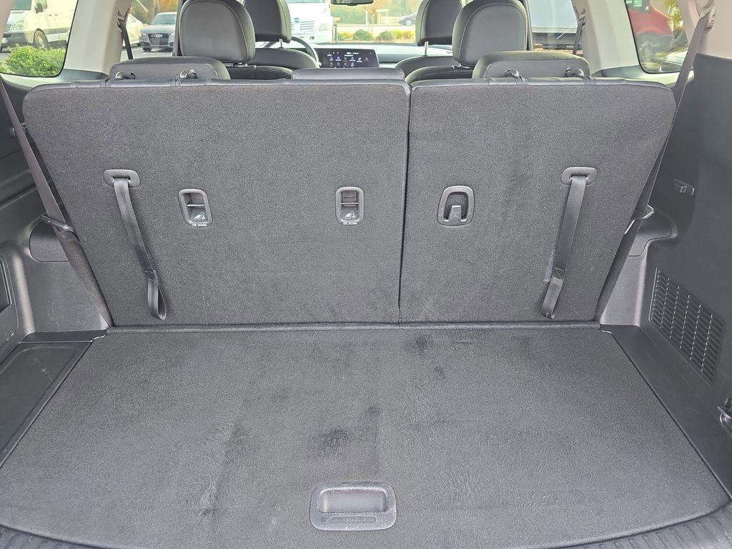 used 2024 Kia Telluride car, priced at $37,002