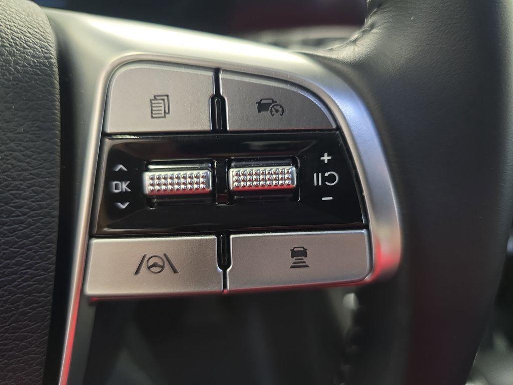 used 2024 Kia Telluride car, priced at $37,002