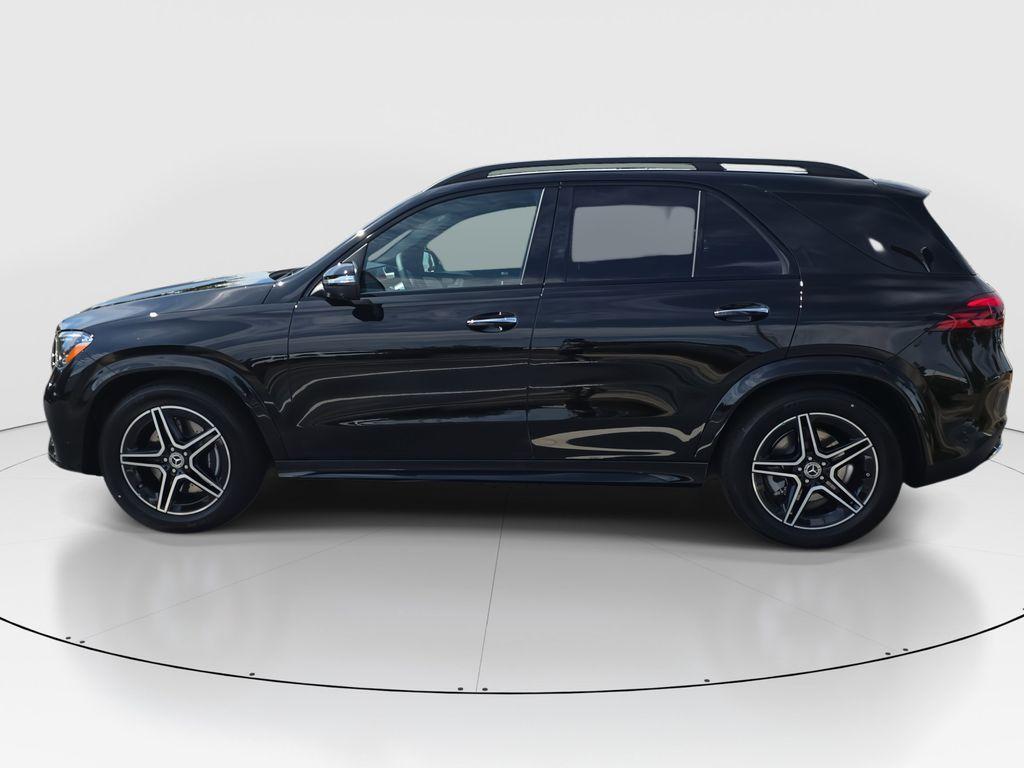 new 2026 Mercedes-Benz GLE 450 car, priced at $81,305