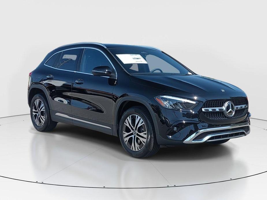 new 2025 Mercedes-Benz GLA 250 car, priced at $47,395