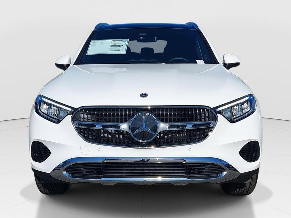 new 2025 Mercedes-Benz GLC 300 car, priced at $54,285