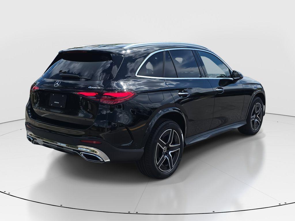 new 2025 Mercedes-Benz GLC 300 car, priced at $57,835