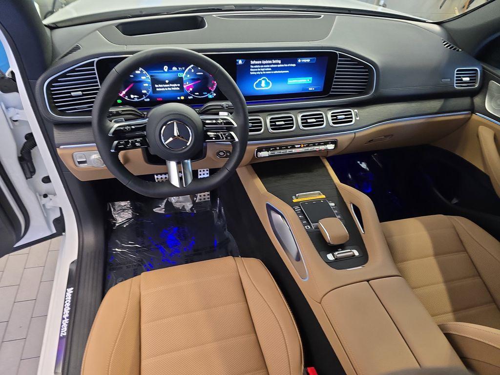 new 2025 Mercedes-Benz GLS 450 car, priced at $103,715