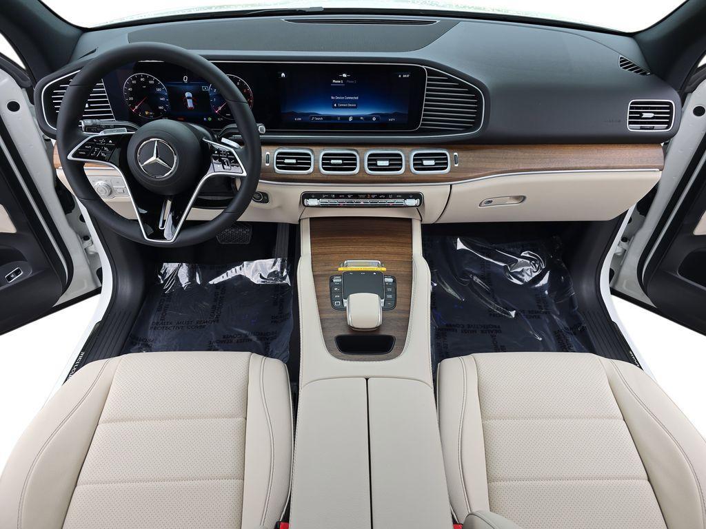 new 2025 Mercedes-Benz GLE 450 car, priced at $73,745