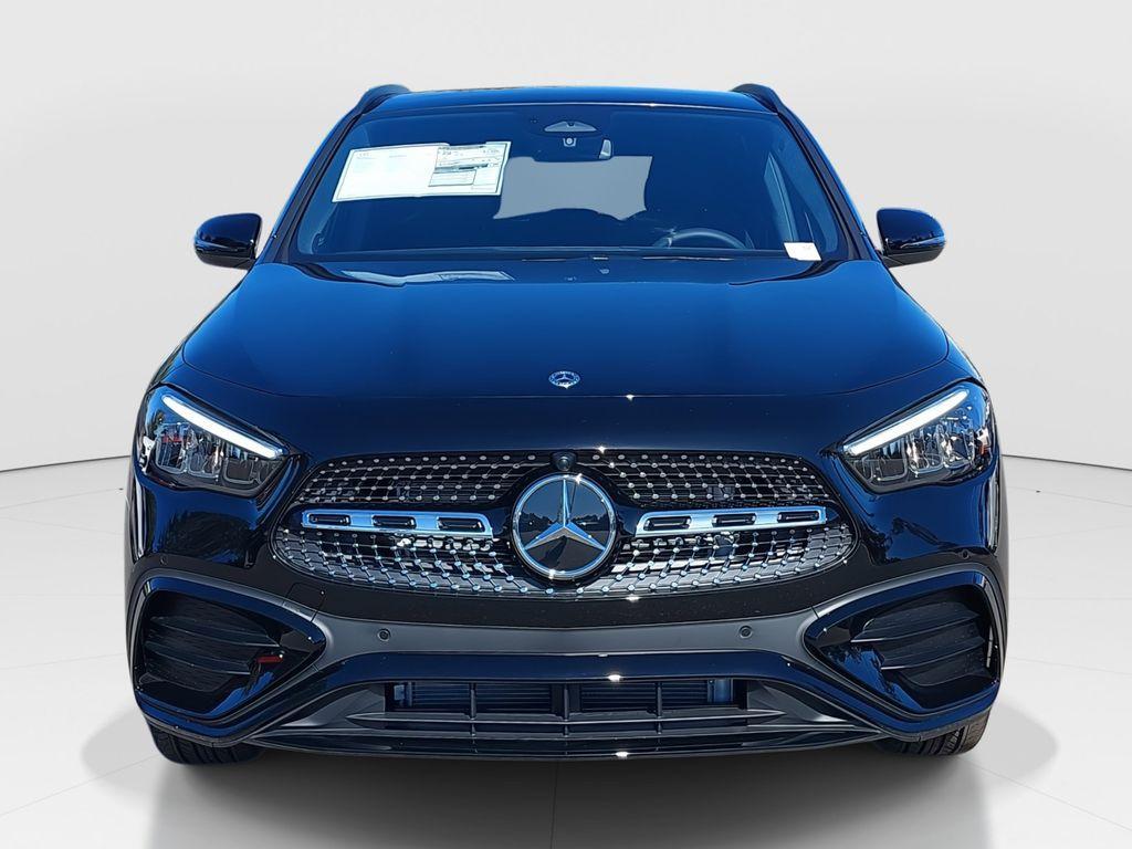 new 2025 Mercedes-Benz GLA 250 car, priced at $51,810