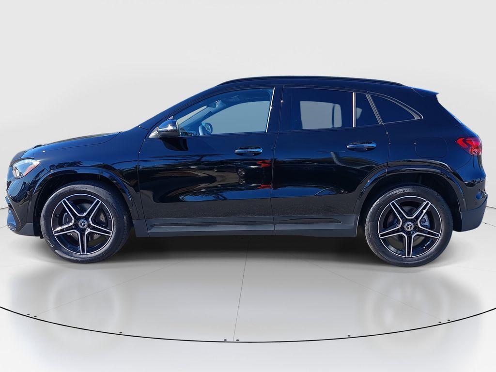 new 2025 Mercedes-Benz GLA 250 car, priced at $51,810