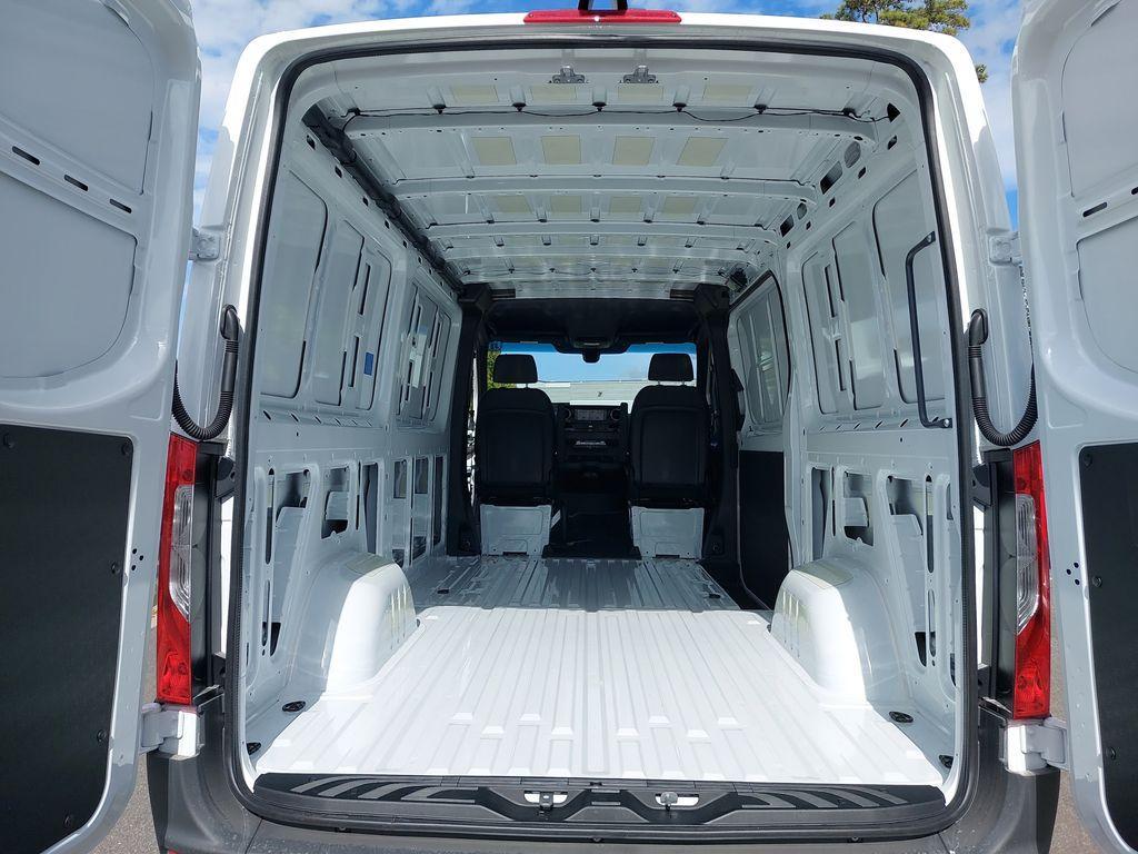 new 2025 Mercedes-Benz Sprinter 2500 car, priced at $58,245