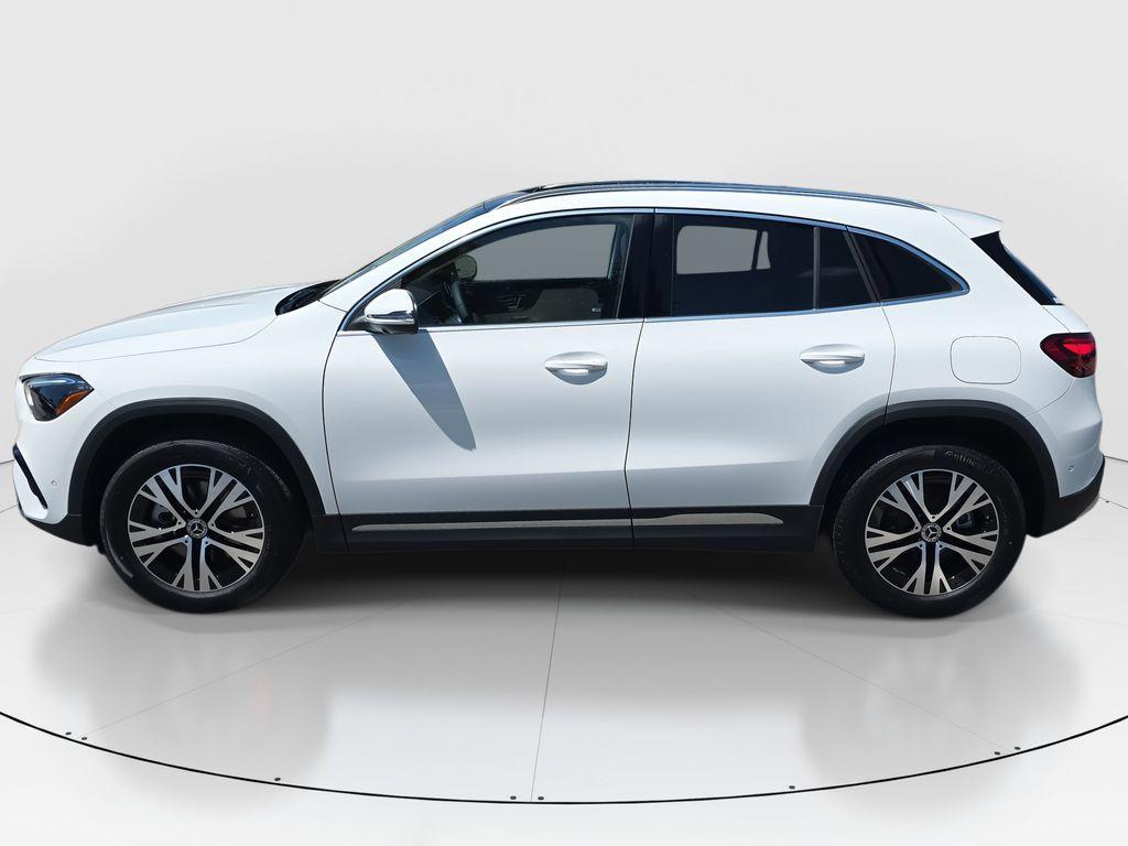 new 2026 Mercedes-Benz GLA 250 car, priced at $48,980