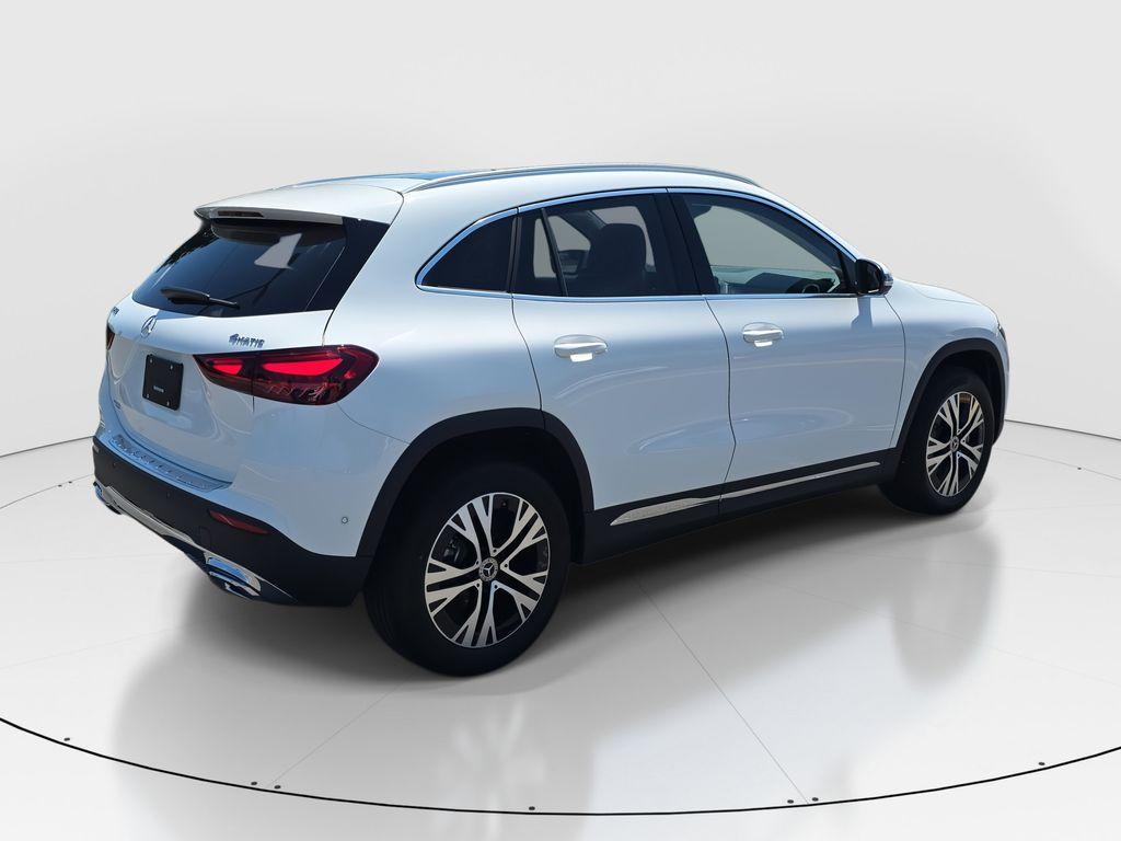 new 2026 Mercedes-Benz GLA 250 car, priced at $48,980