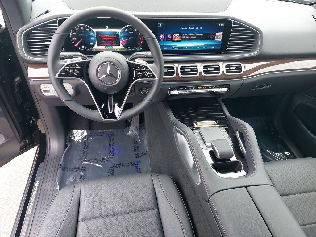 new 2025 Mercedes-Benz GLE 350 car, priced at $67,855