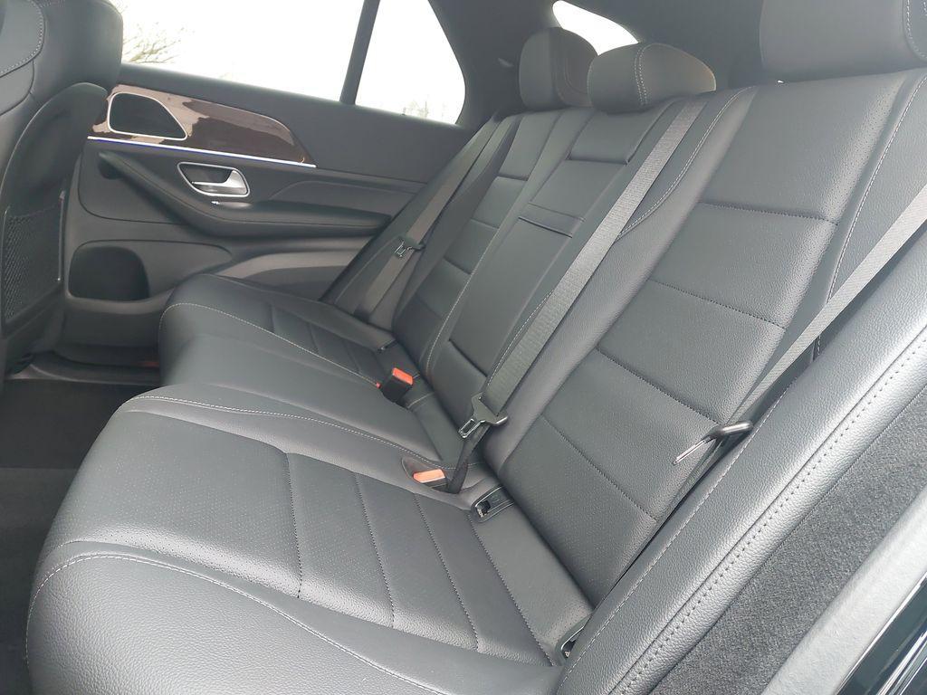new 2025 Mercedes-Benz GLE 350 car, priced at $67,855