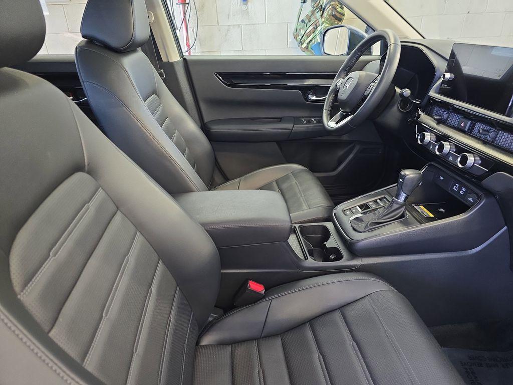 used 2023 Honda CR-V car, priced at $29,567