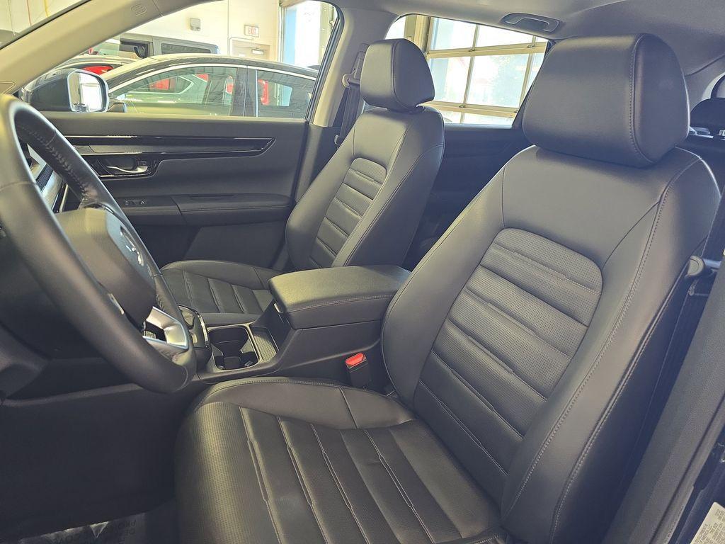 used 2023 Honda CR-V car, priced at $29,567