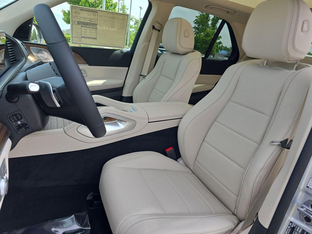 new 2025 Mercedes-Benz GLE 350 car, priced at $74,215