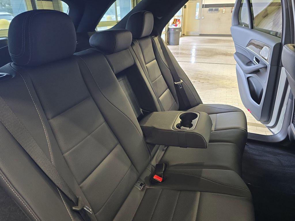 new 2026 Mercedes-Benz GLE 350 car, priced at $74,050