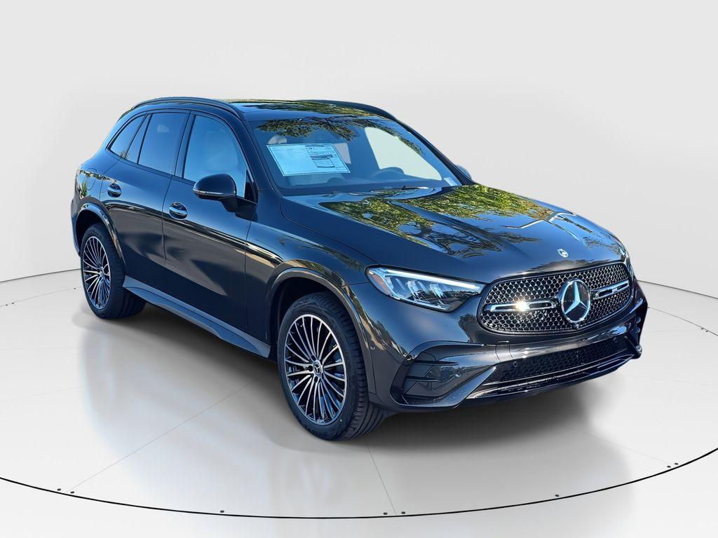 new 2026 Mercedes-Benz GLC 300 car, priced at $62,600