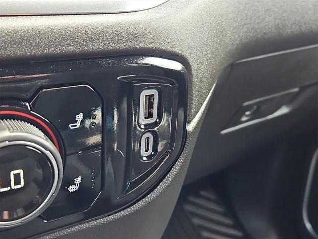 used 2024 Chevrolet Silverado 1500 car, priced at $43,987