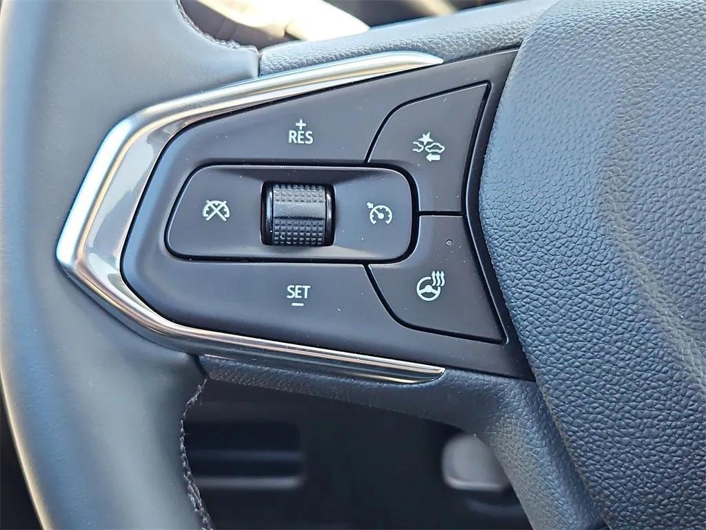new 2025 Chevrolet TrailBlazer car, priced at $34,180