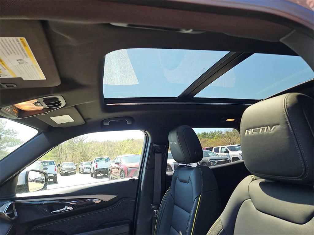 new 2025 Chevrolet TrailBlazer car, priced at $34,180
