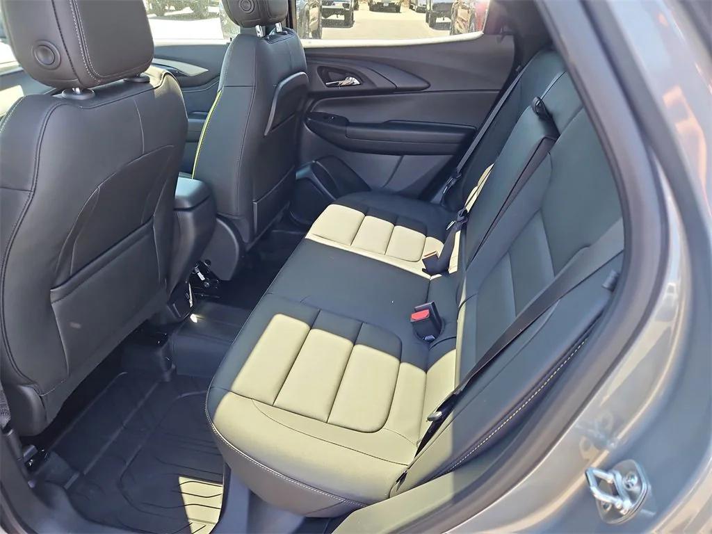 new 2025 Chevrolet TrailBlazer car, priced at $34,180