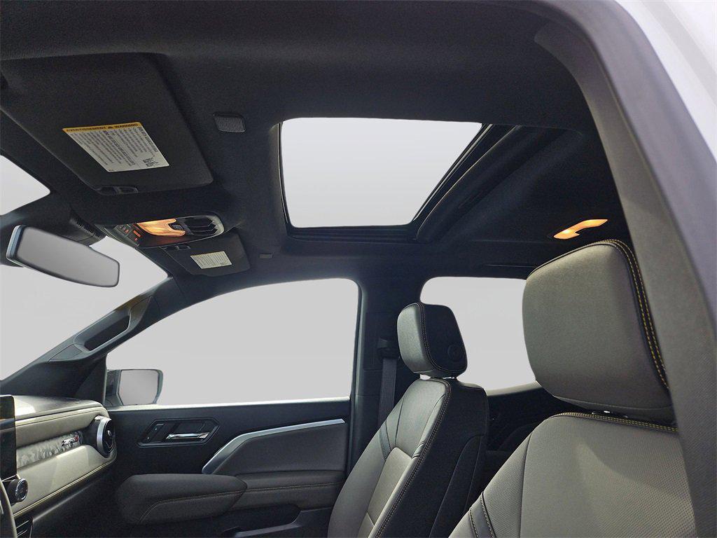 used 2024 Chevrolet Colorado car, priced at $45,987