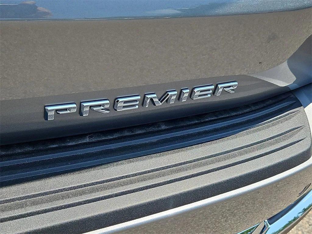 new 2025 Chevrolet Suburban car, priced at $84,380