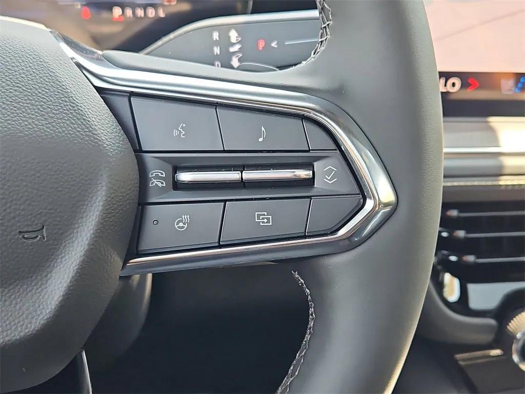 new 2025 Chevrolet Suburban car, priced at $84,380