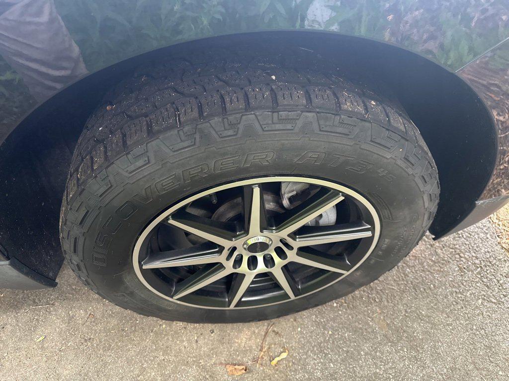 used 2020 Chevrolet Equinox car, priced at $18,487