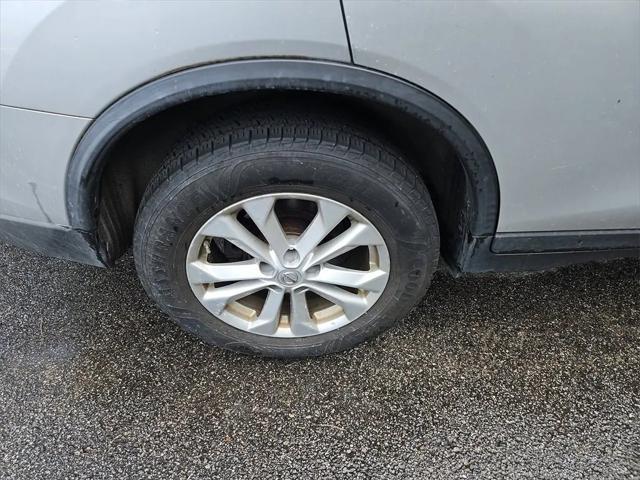 used 2015 Nissan Rogue car, priced at $10,987