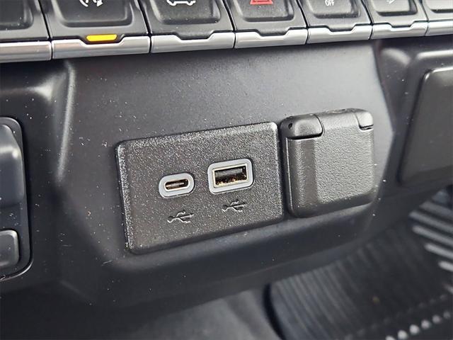 used 2021 Chevrolet Silverado 1500 car, priced at $38,987