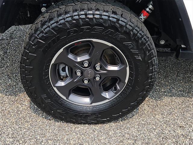 used 2022 Jeep Gladiator car, priced at $39,987