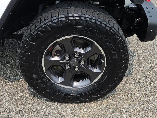 used 2022 Jeep Gladiator car, priced at $39,987